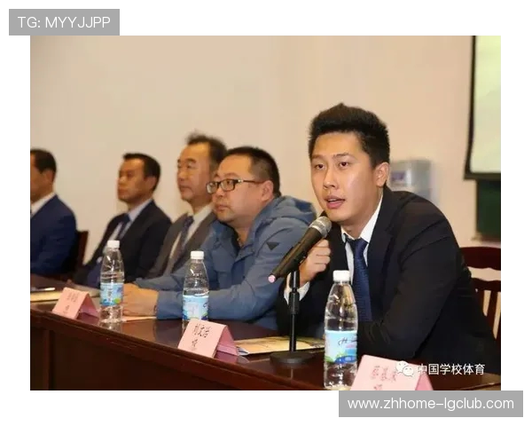 中国足球裁判薪资水平解析与职业发展现状深度调查